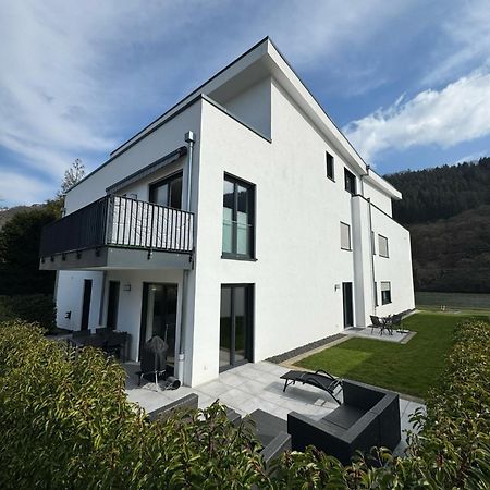 "Auslese 54" -Direkt Am Moselufer- Gaestezimmer & Ferienwohnung Traben-Trarbach Exterior foto