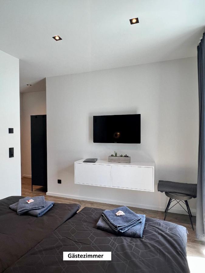 "Auslese 54" -Direkt Am Moselufer- Gaestezimmer & Ferienwohnung Traben-Trarbach Exterior foto